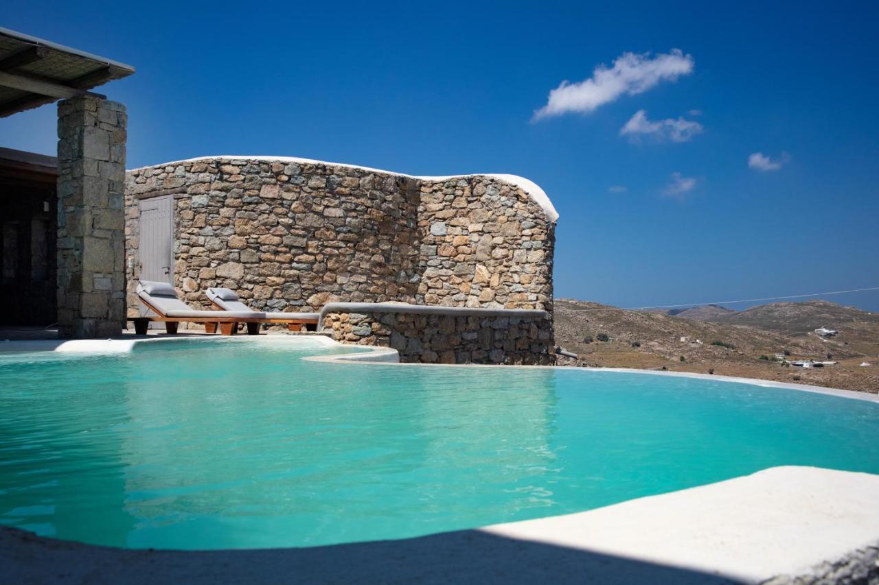 Amallini Mykonos סופר פרדייז ביץ'