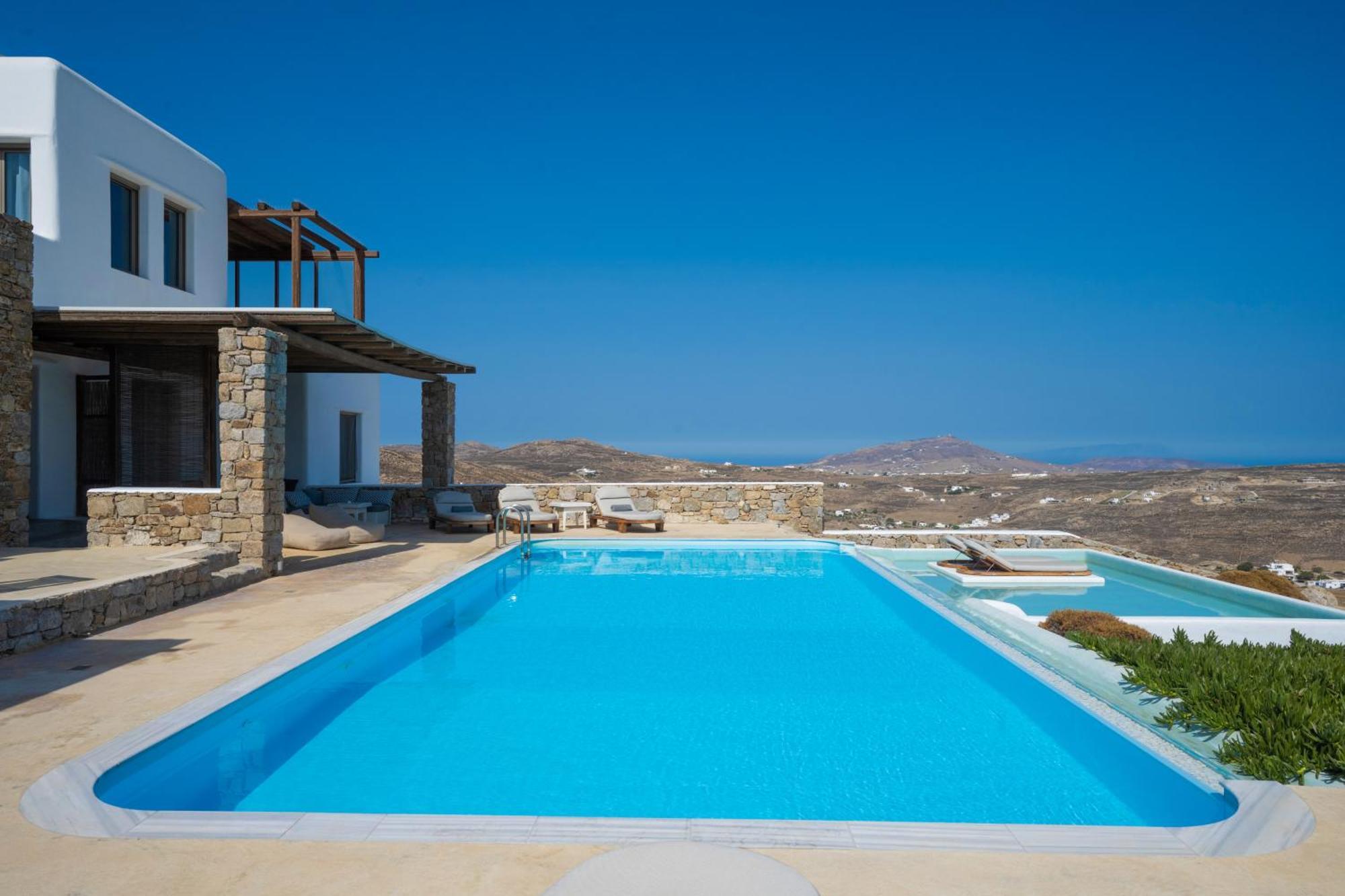 Amallini Mykonos סופר פרדייז ביץ'